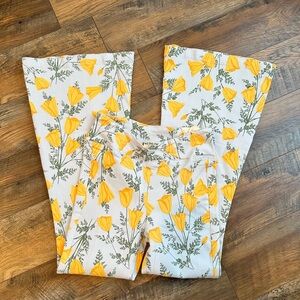 We the Free - Venice Beach High Rise Flare - Size 28